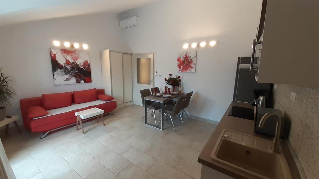 Holiday Hvar Vrbanj Zewnętrze zdjęcie