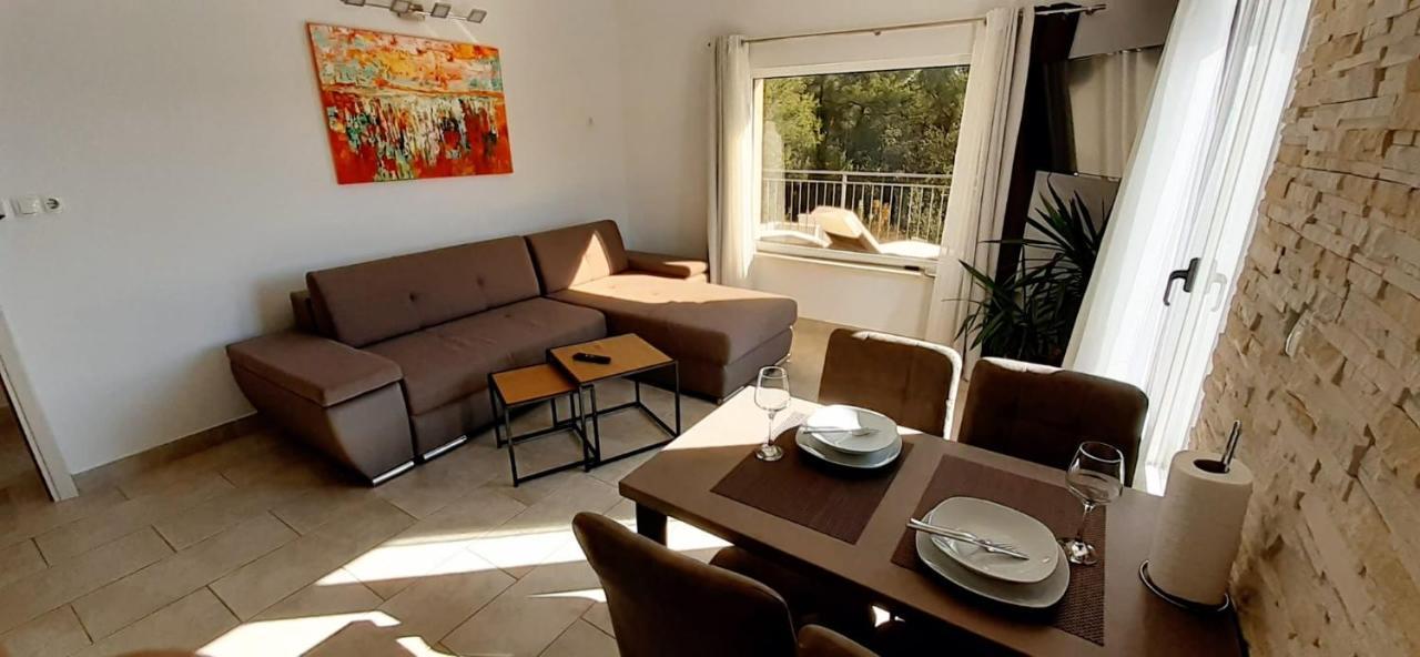 Holiday Hvar Vrbanj Zewnętrze zdjęcie