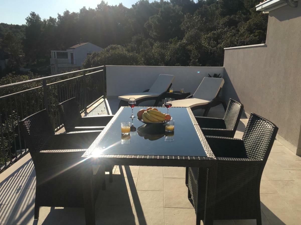 Holiday Hvar Vrbanj Zewnętrze zdjęcie