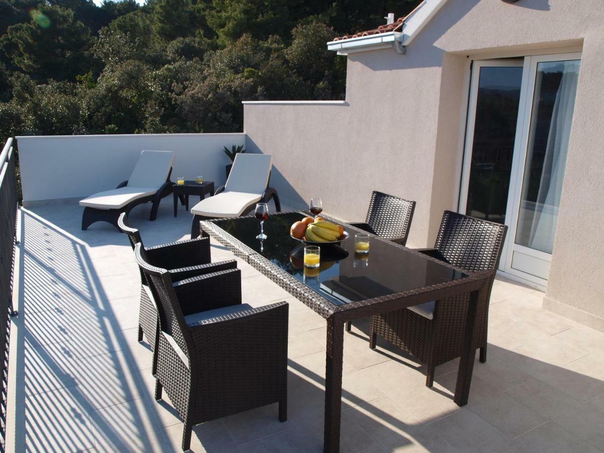 Holiday Hvar Vrbanj Zewnętrze zdjęcie