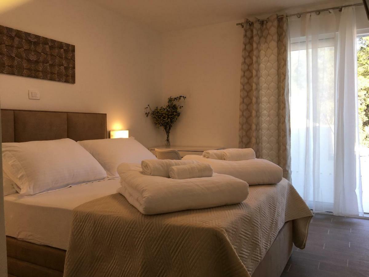 Holiday Hvar Vrbanj Zewnętrze zdjęcie