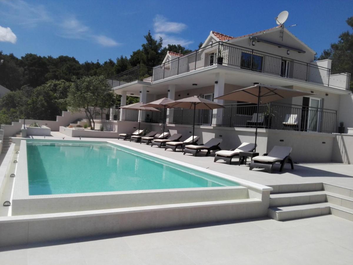 Holiday Hvar Vrbanj Zewnętrze zdjęcie